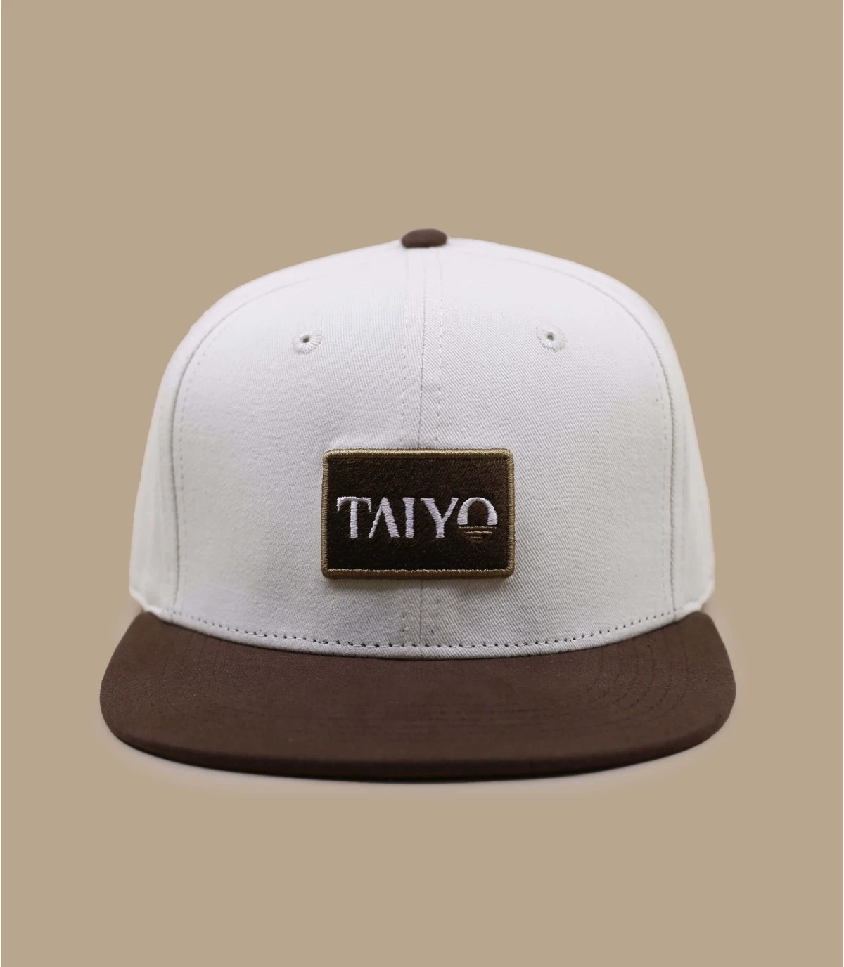 Badge Logo Snapback Beige 2 Badge Logo Snapback Beige – Bild 2