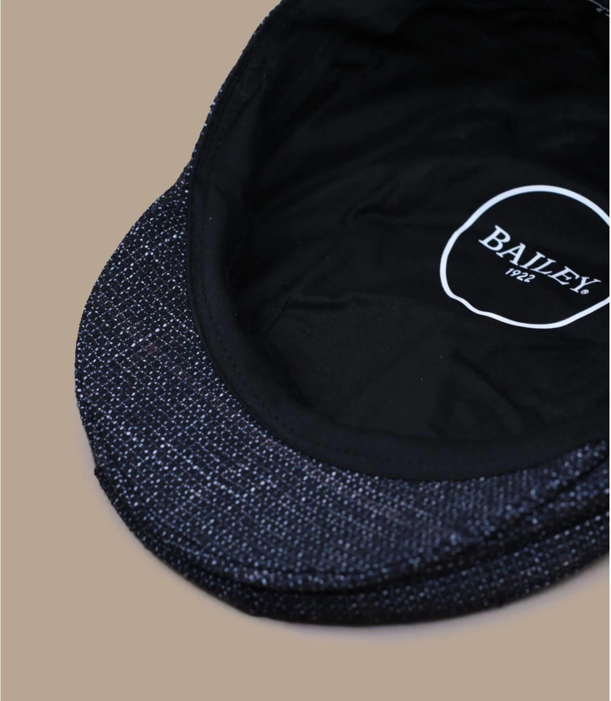 Bailey Derin Black 4 Bailey Derin Black – Bild 4