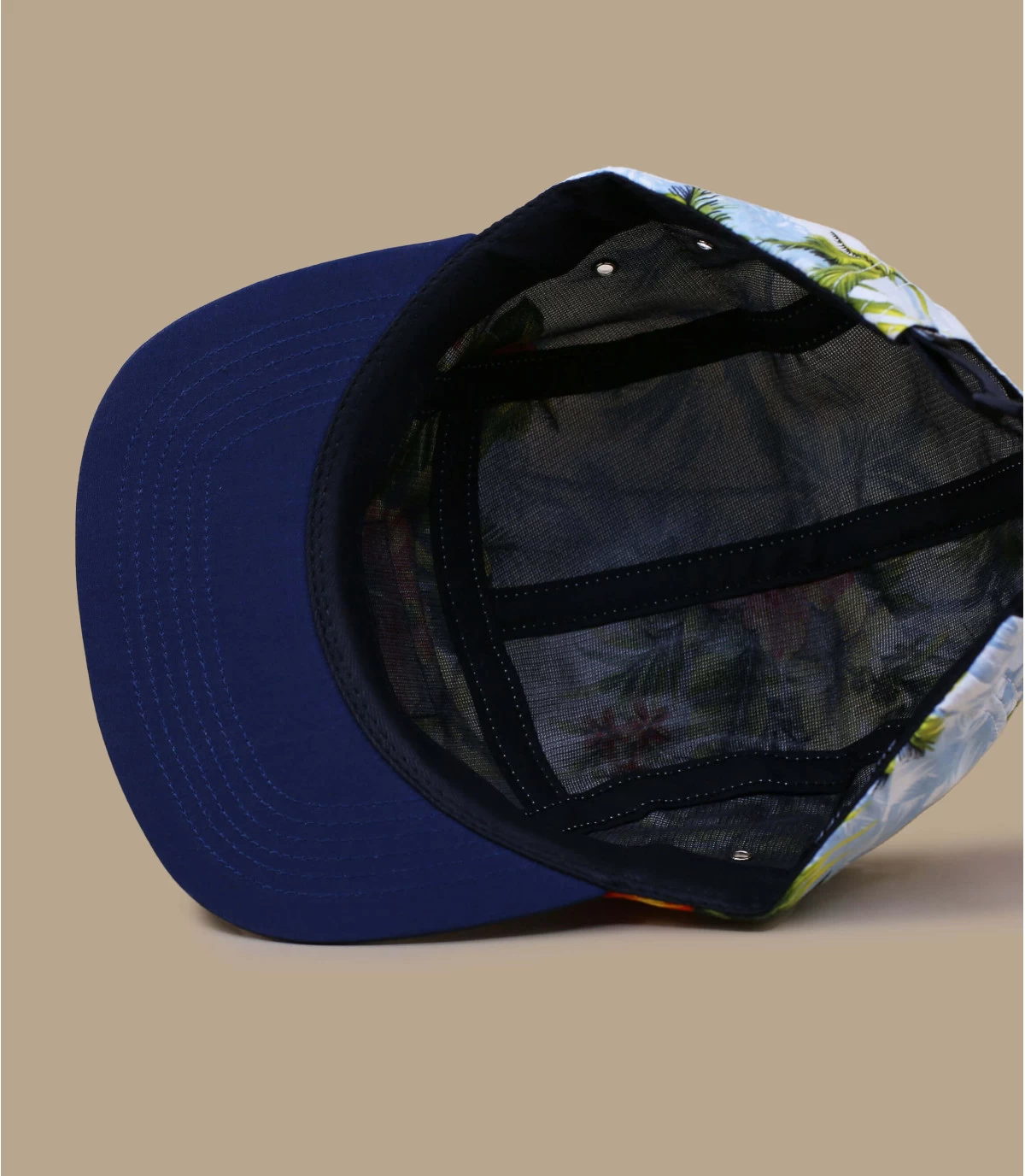 Hawaiian 5 Panel 6 Hawaiian 5 Panel – Bild 6