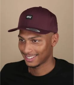 Picture Kotka Cap Tawny Port