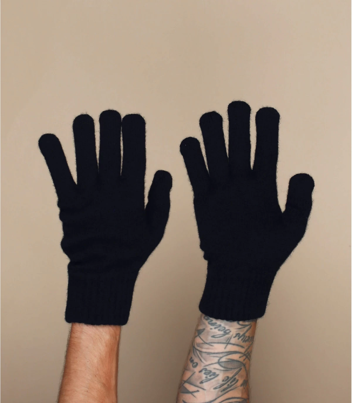 Mackie Munro Black 1 Mackie Munro Black