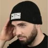 NEW ERA NE Patch Short Cuff Beanie Black