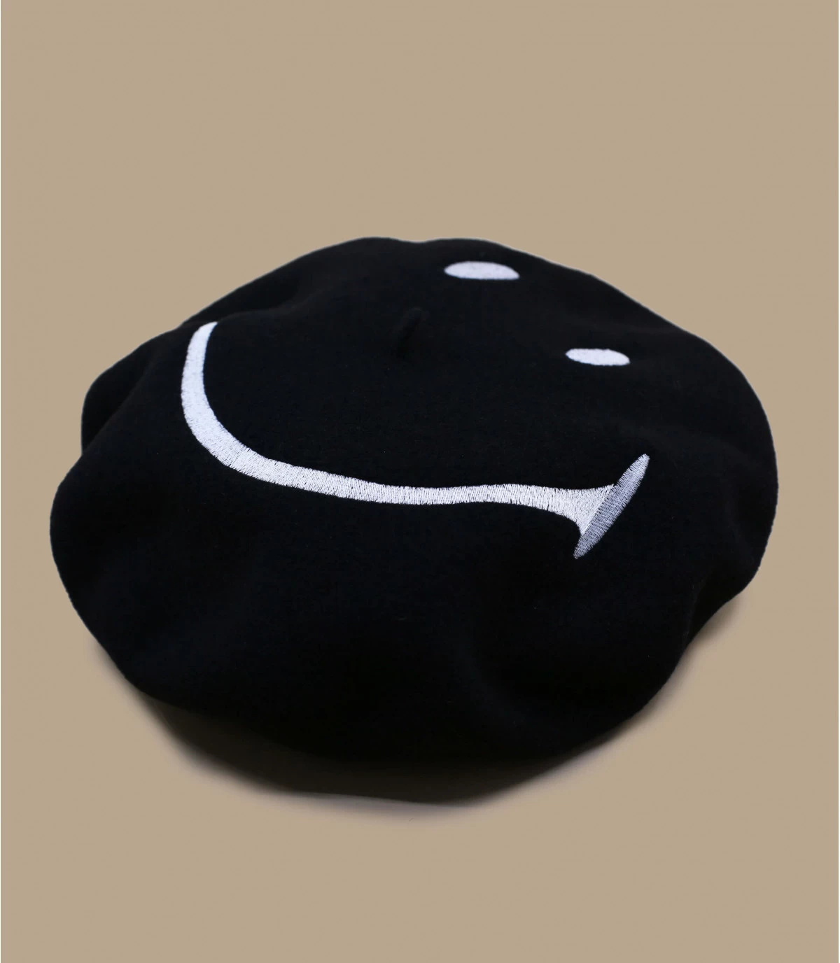 Smiley Exclusive 1 Smiley Exclusive