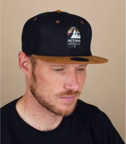 Snapback Matterhorn Black Suede